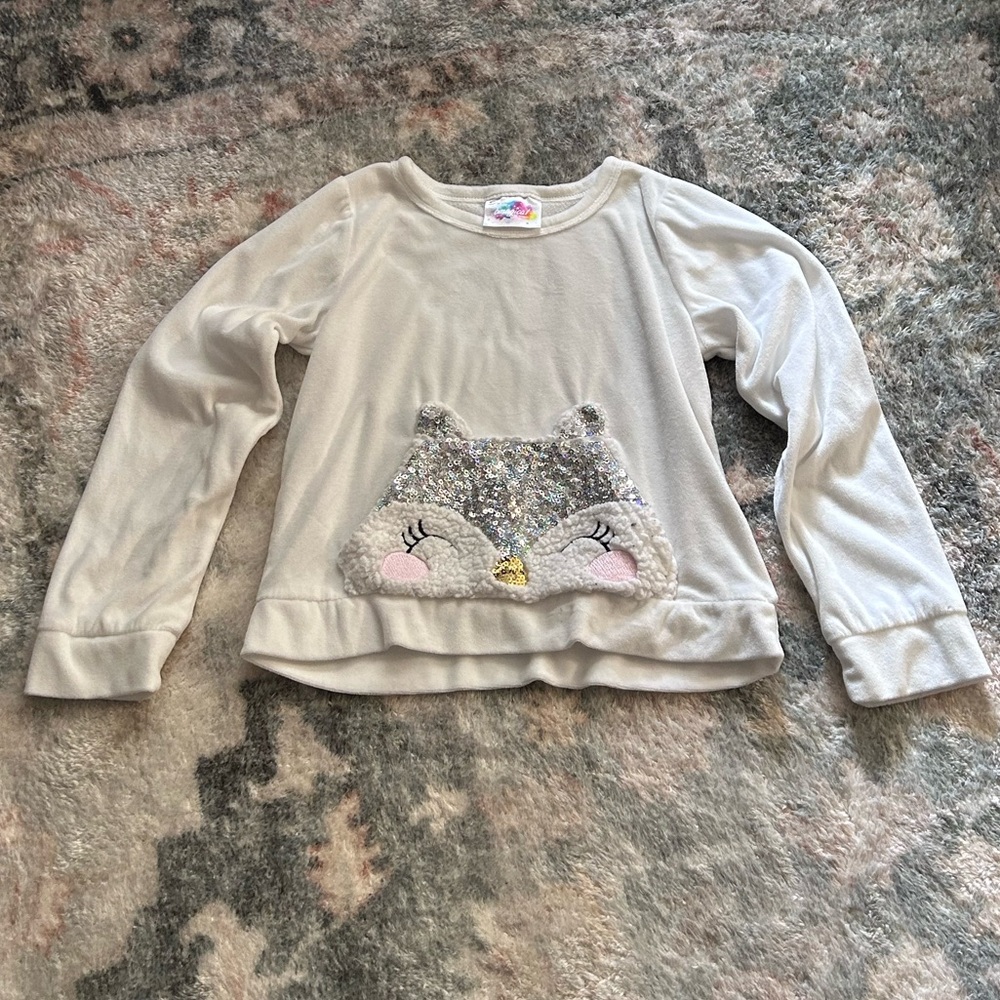Girls sweater